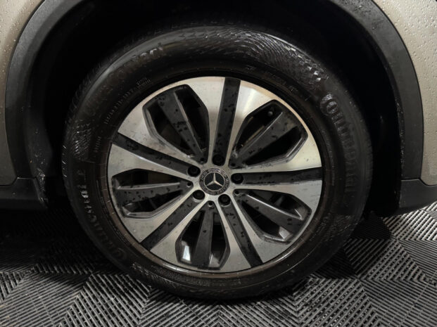 MERCEDES GLC 300 d 9G-Tronic 4Matic Avantgarde Line complet