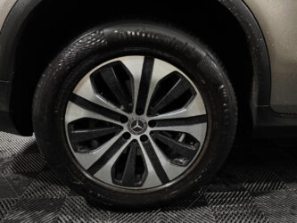 MERCEDES GLC 300 d 9G-Tronic 4Matic Avantgarde Line complet