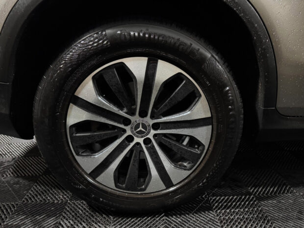 MERCEDES GLC 300 d 9G-Tronic 4Matic Avantgarde Line complet