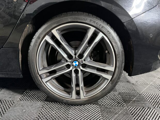 BMW SERIE 1 F40 118d 150 ch BVA8 M Sport complet