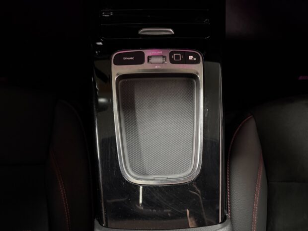 MERCEDES CLASSE A 200 d 8G-DCT AMG Line complet