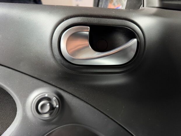 SMART FORFOUR EQ 82 ch Prime complet