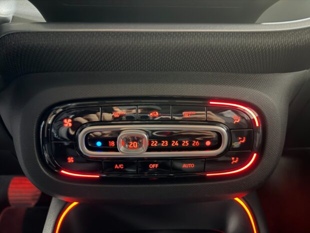 SMART FORFOUR EQ 82 ch Prime complet