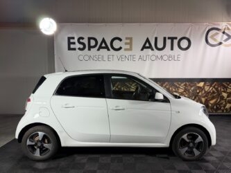 SMART FORFOUR EQ 82 ch Prime complet