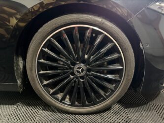 MERCEDES CLASSE A 200 d 8G-DCT AMG Line complet