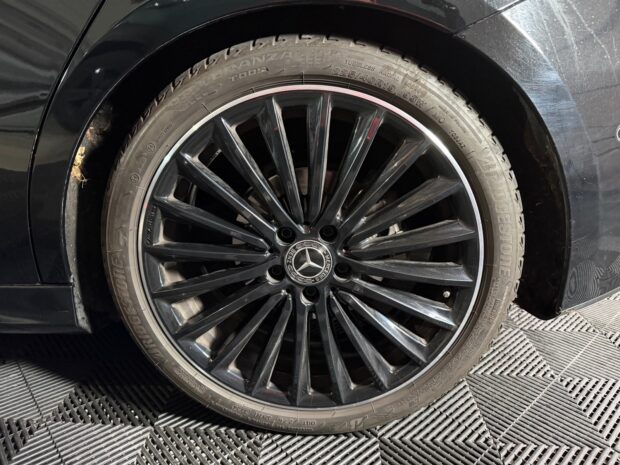 MERCEDES CLASSE A 200 d 8G-DCT AMG Line complet