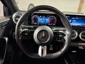 MERCEDES CLASSE A 200 d 8G-DCT AMG Line complet