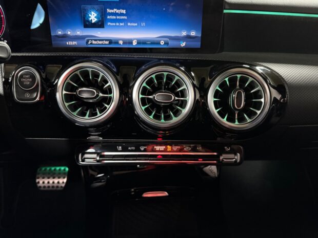 MERCEDES CLASSE A 200 d 8G-DCT AMG Line complet