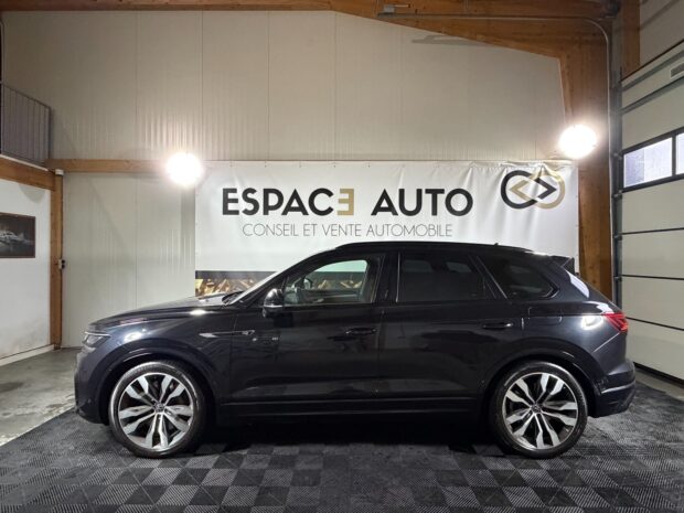 VOLKSWAGEN TOUAREG 3.0 TSI eHybrid 462 ch Tiptronic 8 4Motion R complet