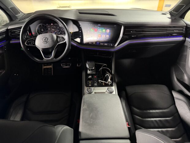 VOLKSWAGEN TOUAREG 3.0 TSI eHybrid 462 ch Tiptronic 8 4Motion R complet