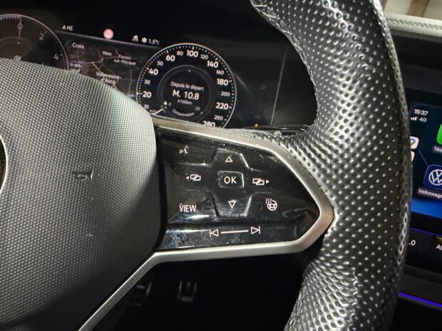 VOLKSWAGEN TOUAREG 3.0 TSI eHybrid 462 ch Tiptronic 8 4Motion R complet