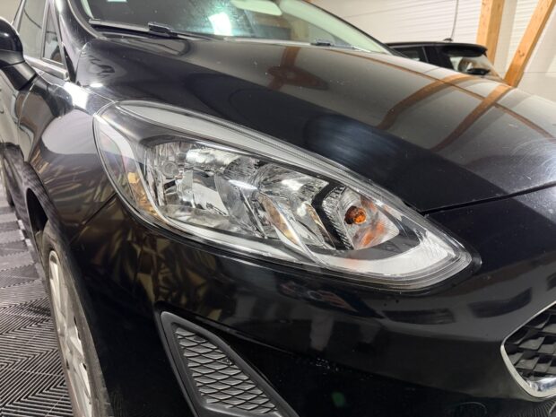 FORD FIESTA 1.0 EcoBoost 100 ch S&S BVM6 Cool & Connect complet