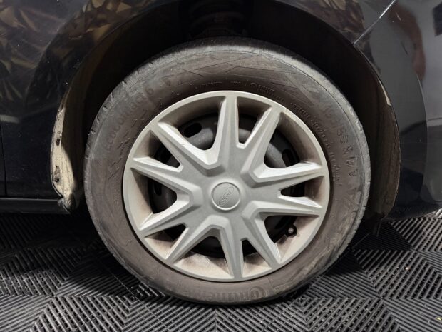 FORD FIESTA 1.0 EcoBoost 100 ch S&S BVM6 Cool & Connect complet