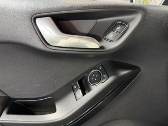 FORD FIESTA 1.0 EcoBoost 100 ch S&S BVM6 Cool & Connect complet