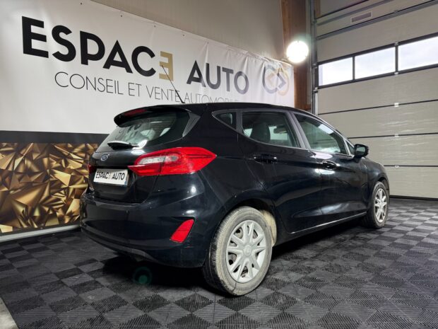 FORD FIESTA 1.0 EcoBoost 100 ch S&S BVM6 Cool & Connect complet