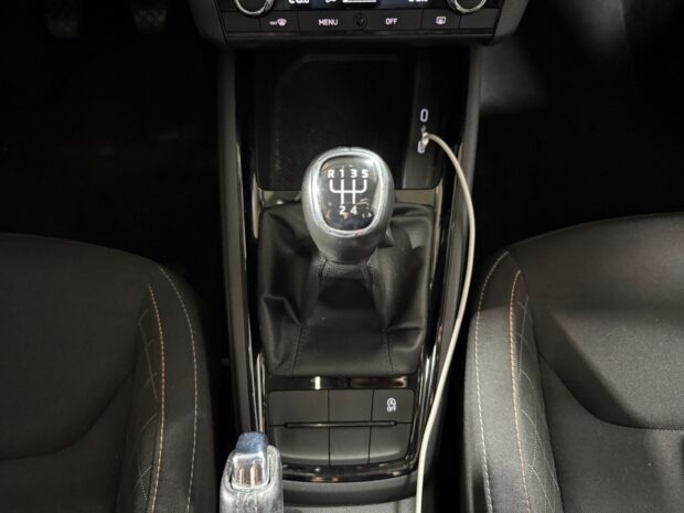 SKODA SCALA 1.0 TSI 95 ch BVM5 Ambition complet