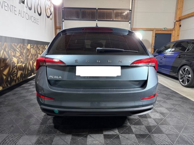 SKODA SCALA 1.0 TSI 95 ch BVM5 Ambition complet