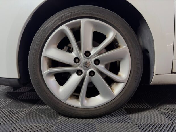 RENAULT MEGANE III COUPE dCi 110 FAP eco2 complet