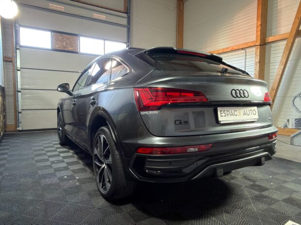 AUDI Q5 SPORTBACK 40 TDI 204 S tronic 7 Quattro S line complet