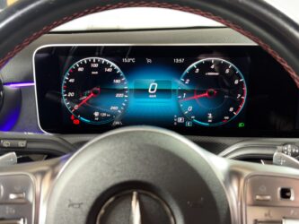 MERCEDES CLASSE A 180 7G-DCT AMG Line complet