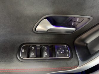 MERCEDES CLASSE A 180 7G-DCT AMG Line complet