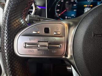 MERCEDES CLASSE A 180 7G-DCT AMG Line complet