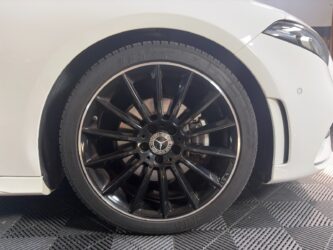 MERCEDES CLASSE A 180 7G-DCT AMG Line complet