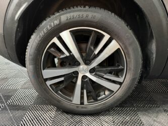 PEUGEOT 3008 BlueHDi 130ch S&S BVM6 GT complet