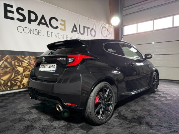 TOYOTA YARIS GR 261 Pack Track / Garantie 12 Mois Tous Risques complet