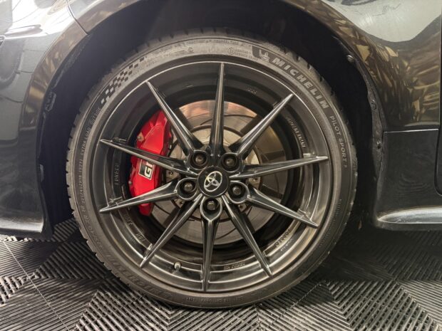 TOYOTA YARIS GR 261 Pack Track / Garantie 12 Mois Tous Risques complet