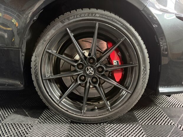 TOYOTA YARIS GR 261 Pack Track / Garantie 12 Mois Tous Risques complet