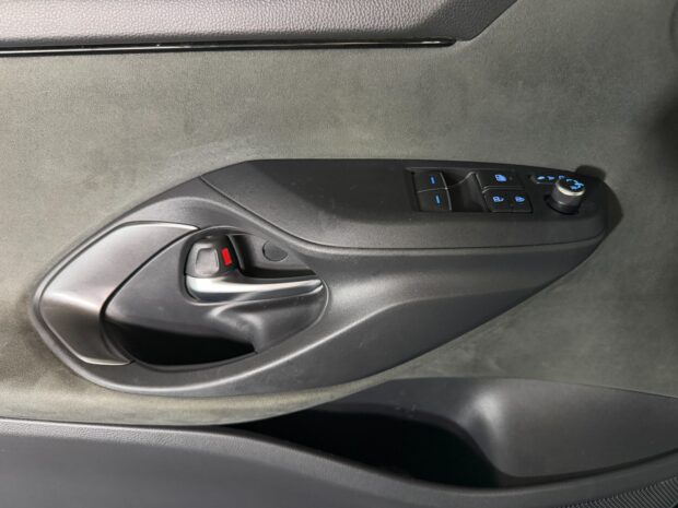 TOYOTA YARIS GR 261 Pack Track / Garantie 12 Mois Tous Risques complet