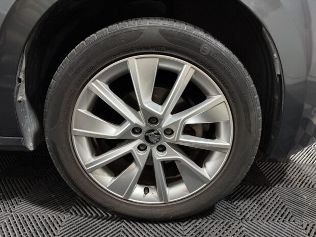 SKODA KAMIQ 1.0 TSI 116 ch DSG7 Active complet