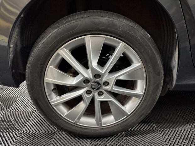 SKODA KAMIQ 1.0 TSI 116 ch DSG7 Active complet