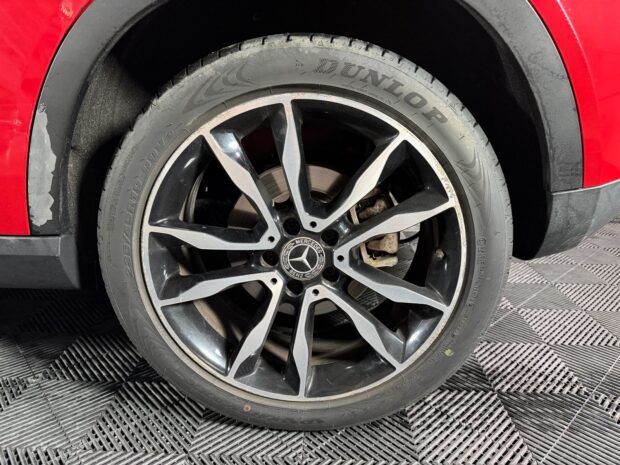 MERCEDES GLA 200 d 7-G DCT 4-Matic Sensation complet