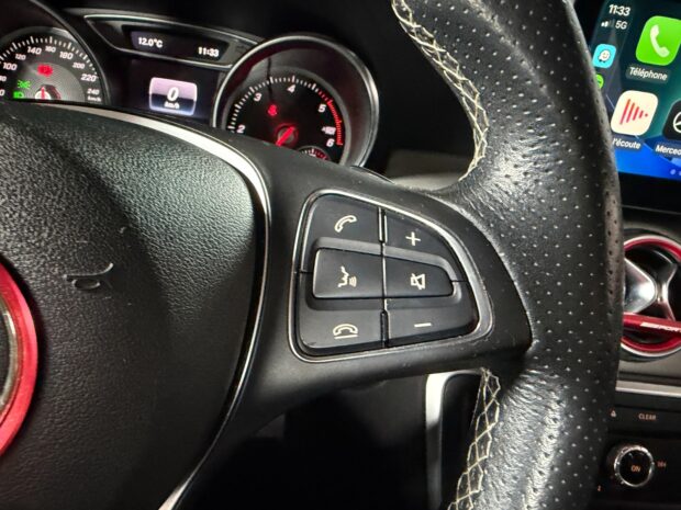 MERCEDES GLA 200 d 7-G DCT 4-Matic Sensation complet