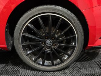 SKODA FABIA 1.0 TSI 95 ch BVM5 Monte-Carlo complet