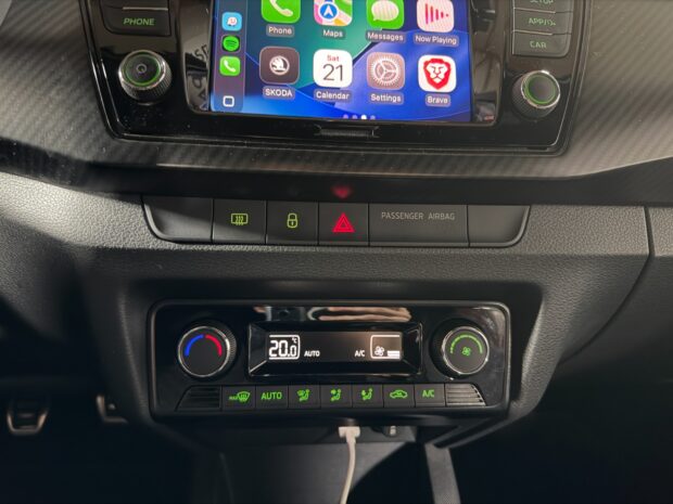 SKODA FABIA 1.0 TSI 95 ch BVM5 Monte-Carlo complet