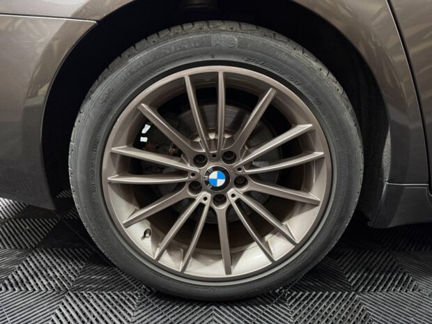 BMW SERIE 7 F01 LCI/F02 LCI 730d xDrive Exclusive A complet