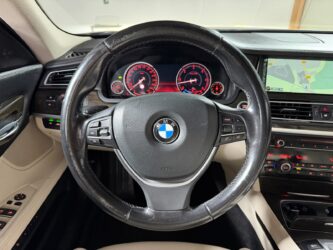 BMW SERIE 7 F01 LCI/F02 LCI 730d xDrive Exclusive A complet