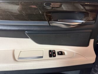 BMW SERIE 7 F01 LCI/F02 LCI 730d xDrive Exclusive A complet