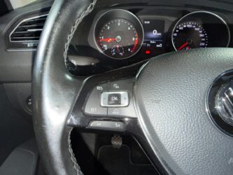 VOLKSWAGEN TIGUAN BUSINESS 2.0 TDI 150 Confortline Business complet