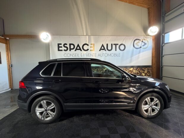 VOLKSWAGEN TIGUAN BUSINESS 2.0 TDI 150 Confortline Business complet