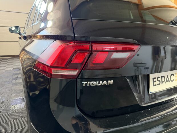 VOLKSWAGEN TIGUAN BUSINESS 2.0 TDI 150 Confortline Business complet