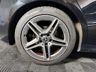 MERCEDES CLASSE A 200 d 8G-DCT AMG Line complet