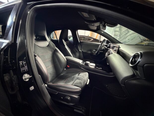 MERCEDES CLASSE A 200 d 8G-DCT AMG Line complet