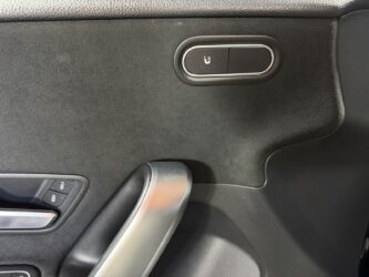 MERCEDES CLASSE A 200 d 8G-DCT AMG Line complet