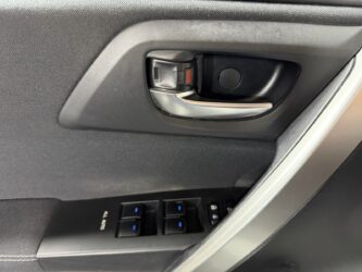 TOYOTA AURIS Hybride 136h Style complet