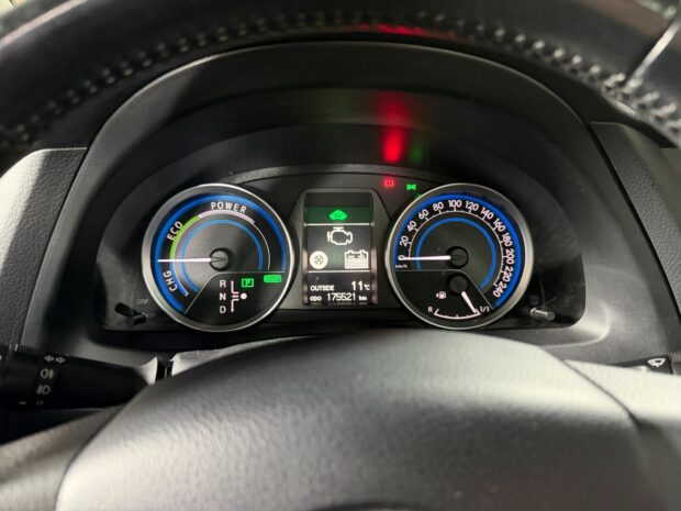 TOYOTA AURIS Hybride 136h Style complet