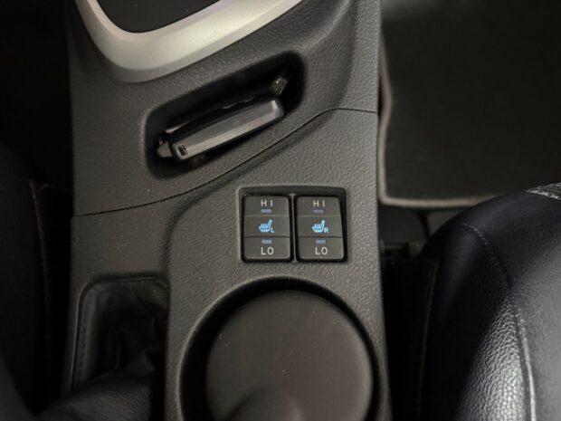 TOYOTA AURIS Hybride 136h Style complet